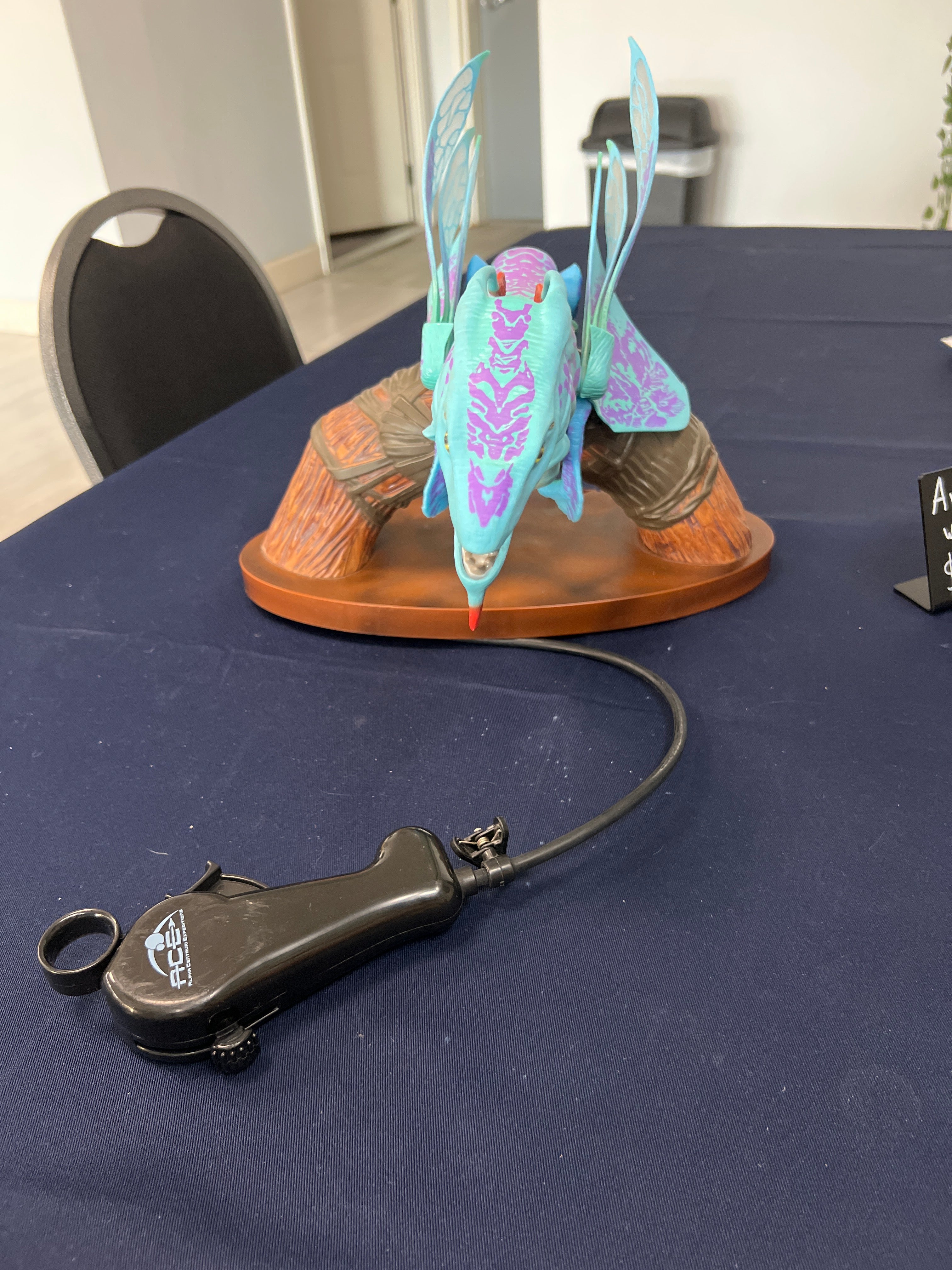 Avatar Banshee with Remote