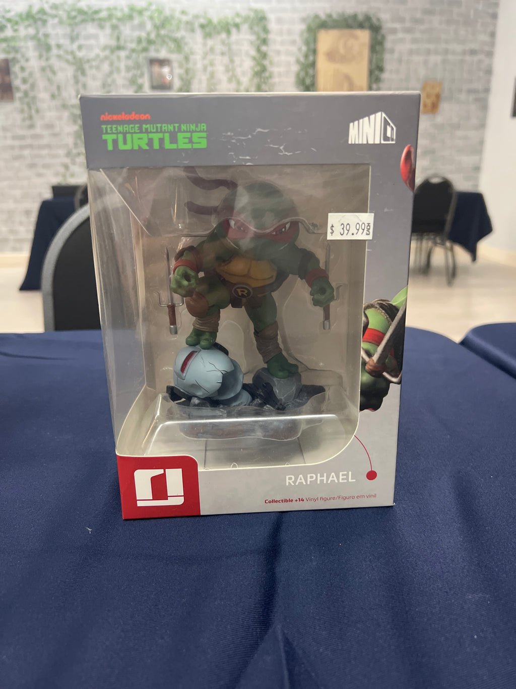 Teenage Mutant Ninja Turtles Raphael Iron Studios Figure