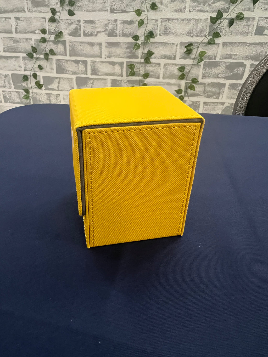 Deck Box Leather Yellow