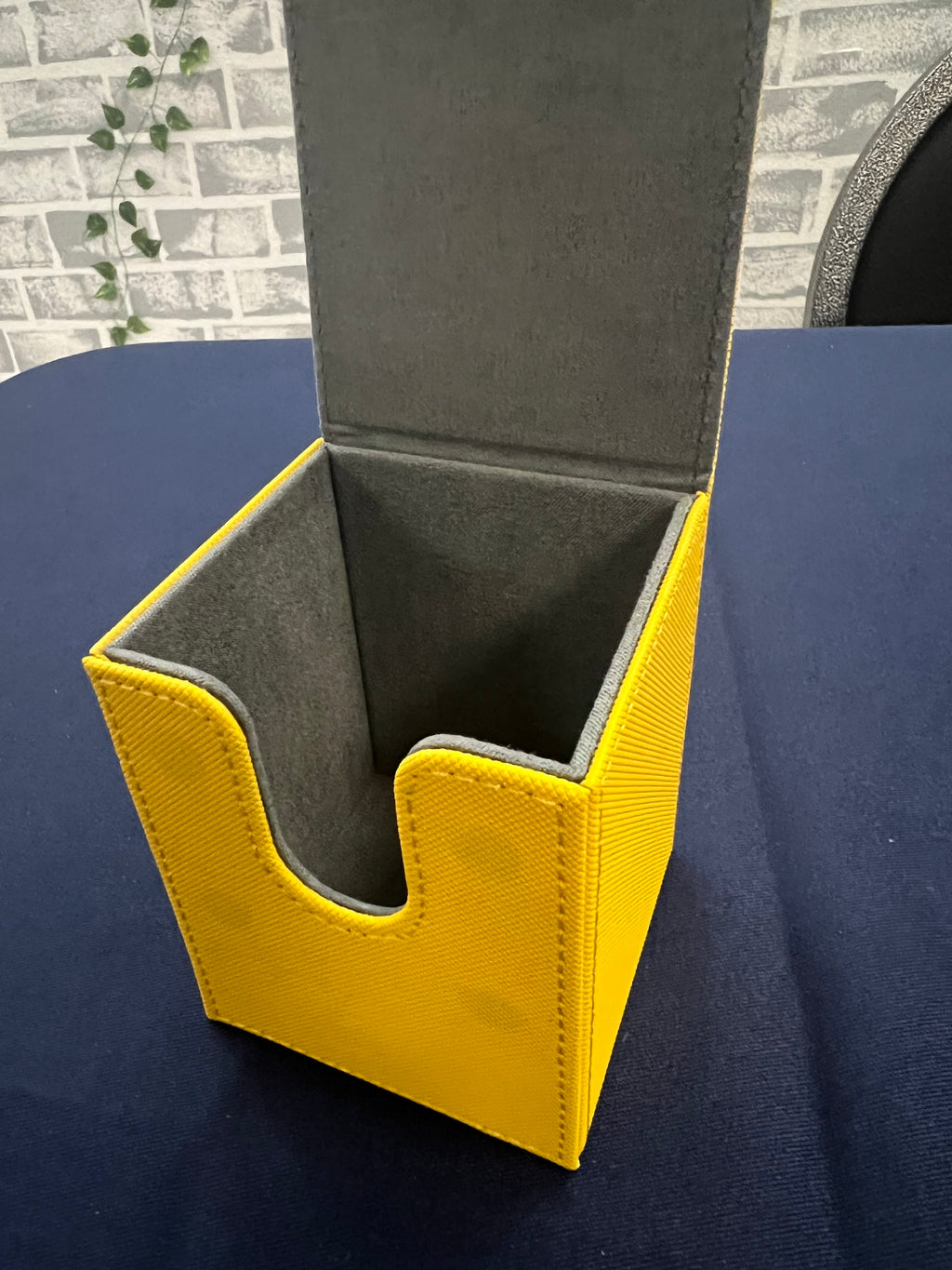 Deck Box Leather Yellow