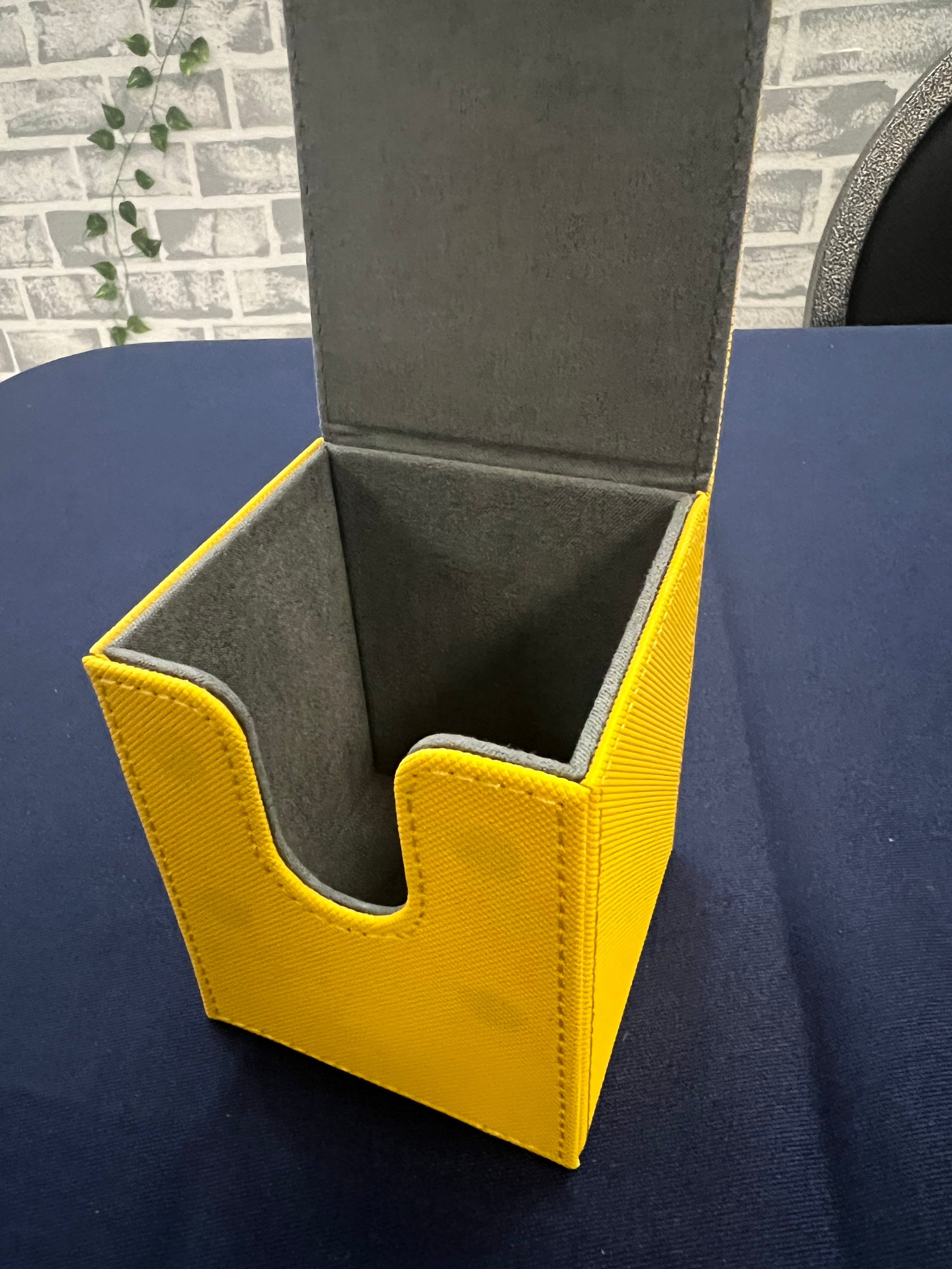 Deck Box Leather Yellow