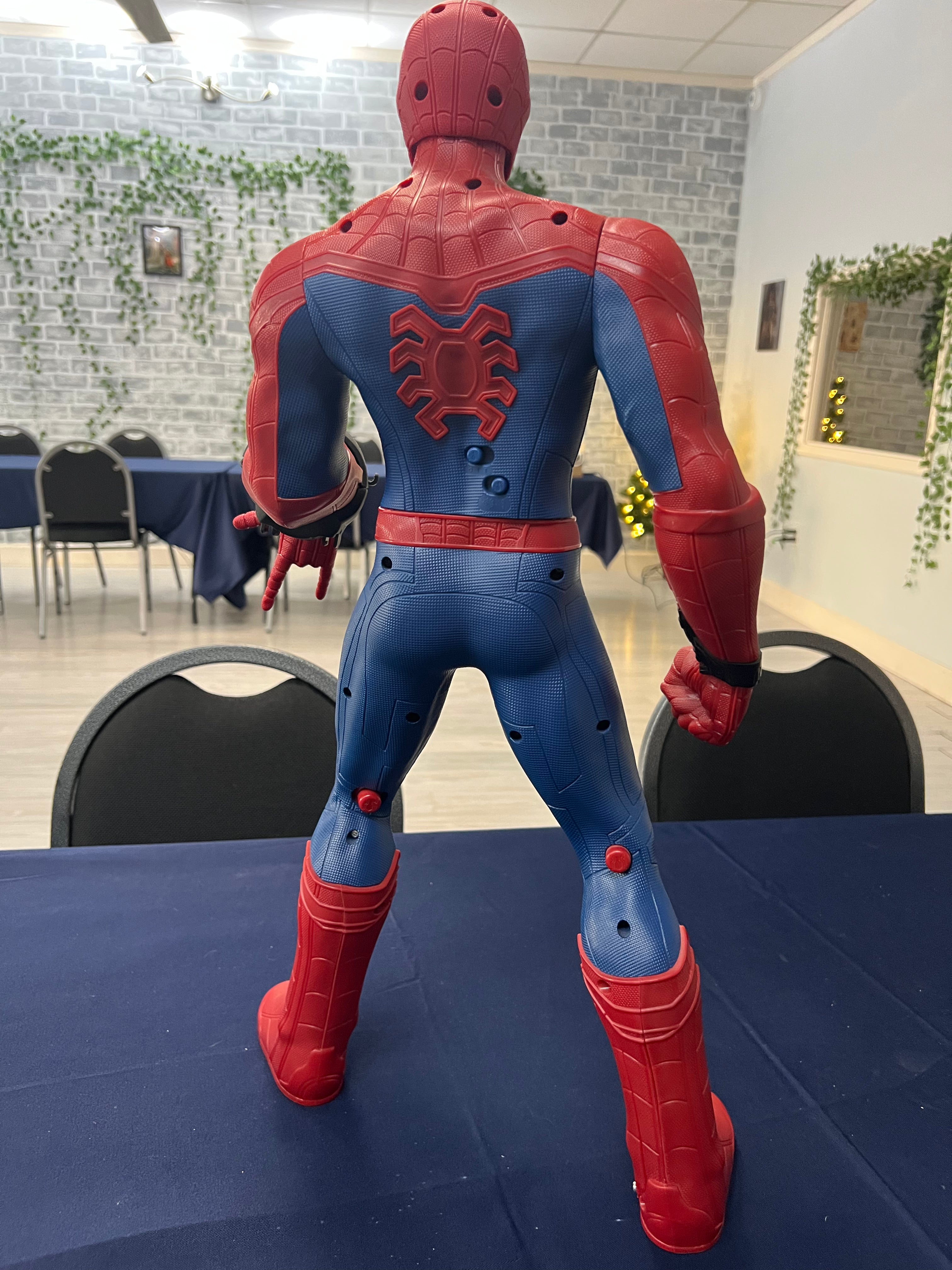 Marvel Homecoming Spider-Man Figure